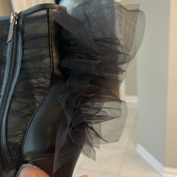 White House black market sheer, black booties size 9.5 - Picture 3 of 4